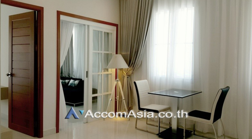  1  1 br Apartment For Rent in Sukhumvit ,Bangkok BTS Thong Lo at Low rise Building AA26536