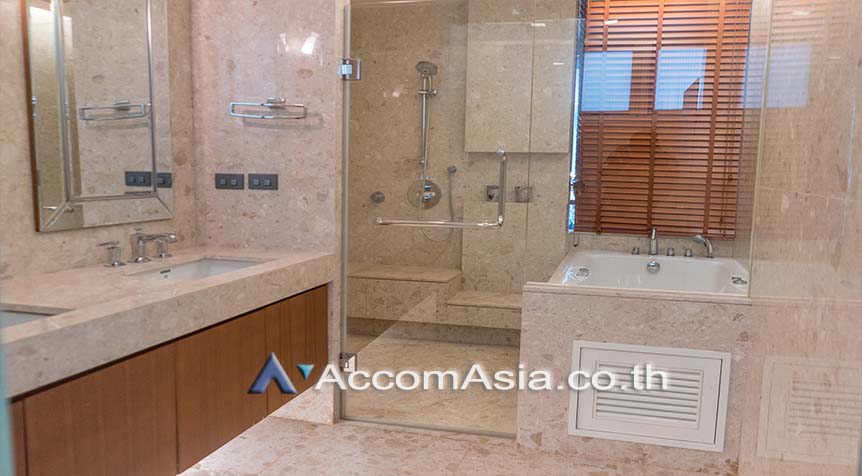 11  3 br Condominium For Rent in Ploenchit ,Bangkok BTS Ratchadamri at The Rajdamri AA26563