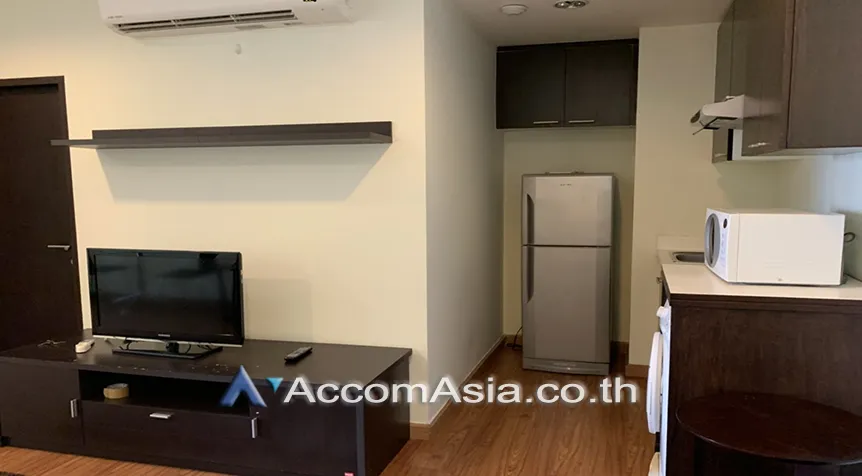 unit 1 Bedroom  Condominium For Sale in Sukhumvit, Bangkok  near BTS Ekkamai (AA26565)