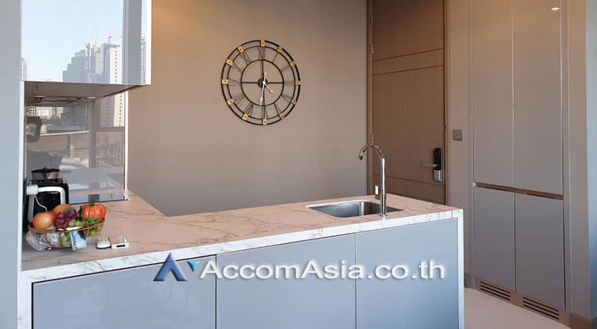  2  1 br Condominium For Rent in Ratchadaphisek ,Bangkok MRT Phetchaburi - BTS Asok at The Esse At Singha Complex AA26582