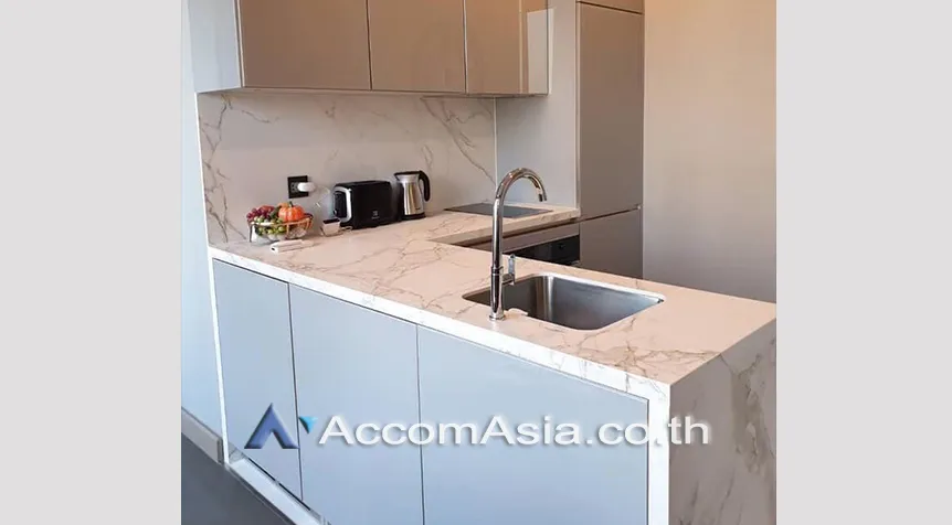 unit 1 Bedroom  Condominium For Rent in Ratchadaphisek, Bangkok  near MRT Phetchaburi - BTS Asok (AA26582)