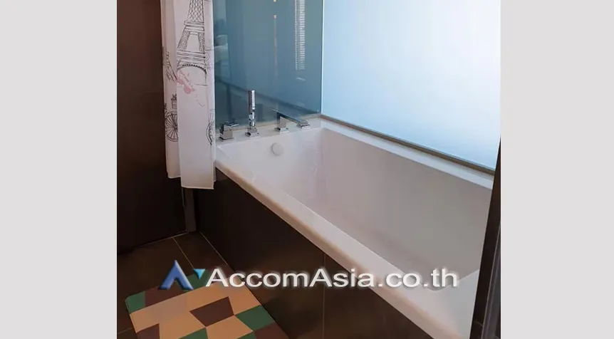 4  1 br Condominium For Rent in Ratchadaphisek ,Bangkok MRT Phetchaburi - BTS Asok at The Esse At Singha Complex AA26582