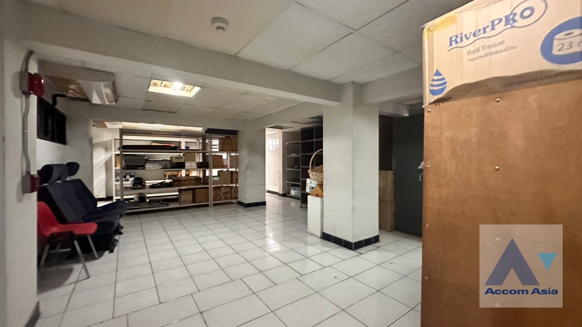 38  Studio Building For Sale in Sukhumvit ,Bangkok BTS Phra khanong AA26619