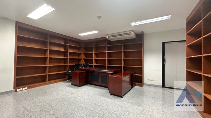 20  Studio Building For Sale in Sukhumvit ,Bangkok BTS Phra khanong AA26619