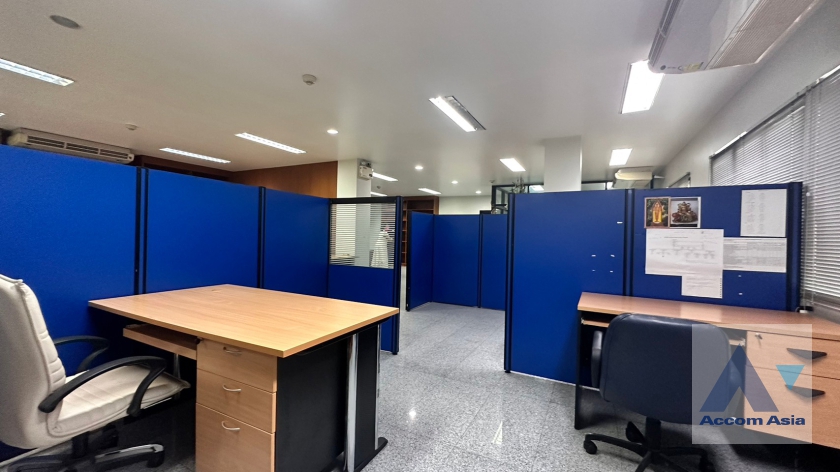 18  Studio Building For Sale in Sukhumvit ,Bangkok BTS Phra khanong AA26619