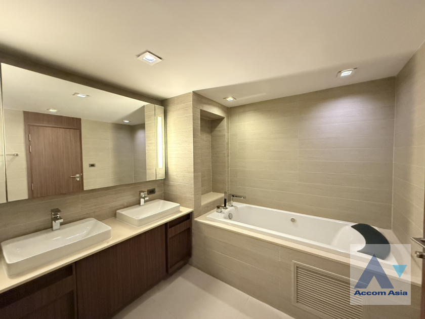 26  3 br Condominium for rent and sale in Sathorn ,Bangkok BTS Chong Nonsi at The Hudson Sathorn 7 AA26657