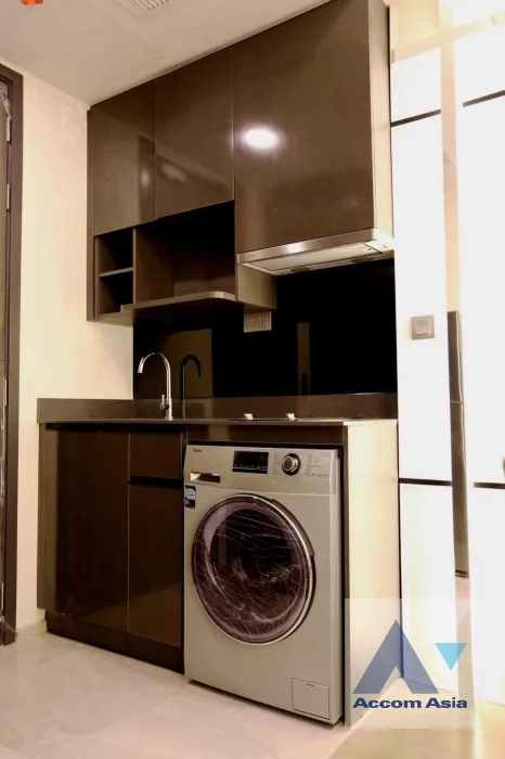 unit 1 Bedroom  Condominium For Rent & Sale in Sukhumvit, Bangkok  near BTS Asok - MRT Sukhumvit (AA26711)
