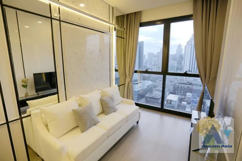 unit 1 Bedroom  Condominium For Rent & Sale in Sukhumvit, Bangkok  near BTS Asok - MRT Sukhumvit (AA26711)