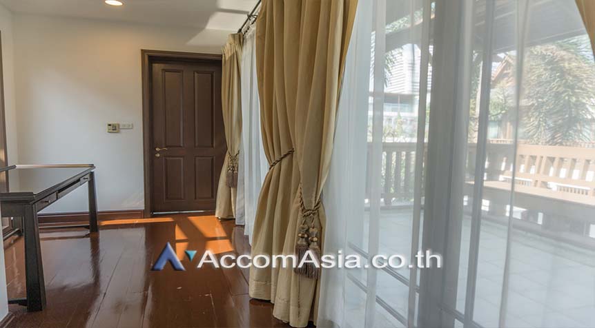 11  4 br House For Rent in Sathorn ,Bangkok BTS Saint Louis - BRT Thanon Chan at Exclusive Resort Style Home  AA26726