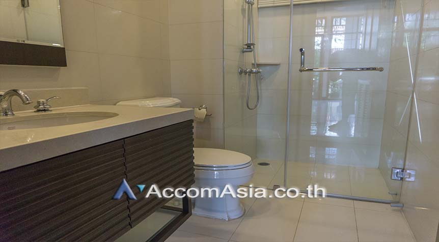 6  4 br House For Rent in Sathorn ,Bangkok BTS Saint Louis - BRT Thanon Chan at Exclusive Resort Style Home  AA26726