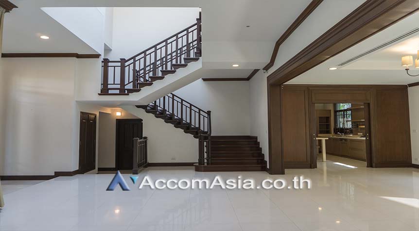 7  4 br House For Rent in Sathorn ,Bangkok BTS Saint Louis - BRT Thanon Chan at Exclusive Resort Style Home  AA26726
