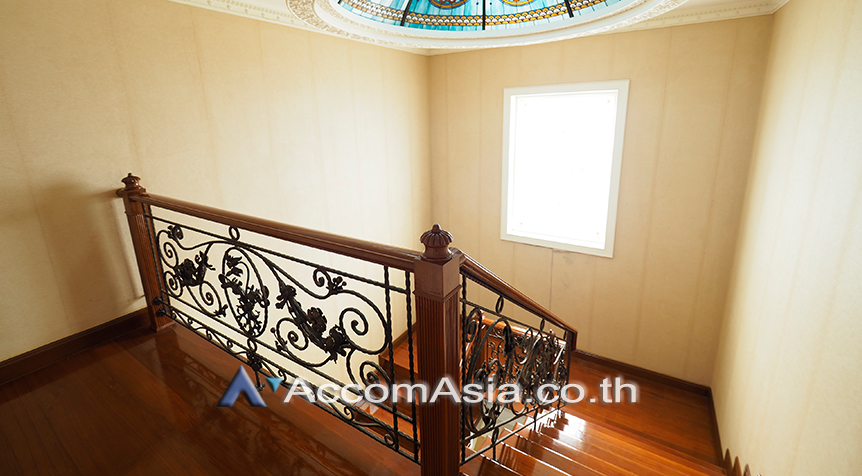 16  4 br House For Sale in Rama 3 ,Bangkok BTS Surasak - BRT Charoenrat at House  in Compound AA26745
