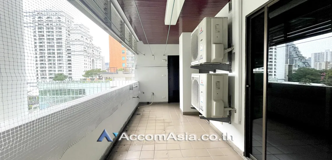 4  3 br Apartment For Rent in Sukhumvit ,Bangkok BTS Phrom Phong at Greenery garden and privacy AA26796