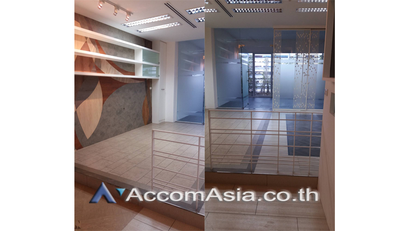 1  Retail / Showroom For Rent in Sukhumvit ,Bangkok BTS Ekkamai at The Horizon Ekkamai AA26817