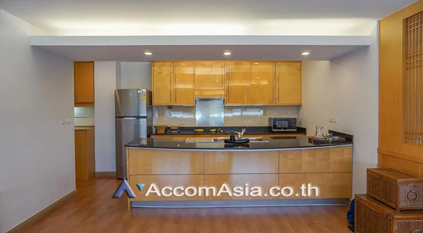 unit 2 Bedrooms  Apartment For Rent & Sale in Ploenchit, Bangkok  near BTS Ratchadamri (AA26844)