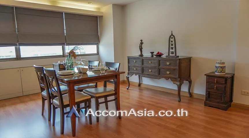 unit 2 Bedrooms  Apartment For Rent & Sale in Ploenchit, Bangkok  near BTS Ratchadamri (AA26844)