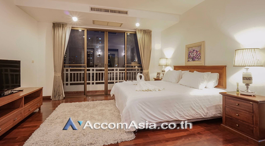  1  2 br Apartment for rent and sale in Sathorn ,Bangkok BRT Thanon Chan at Spacious Residence Situated on Chan Road AA26845