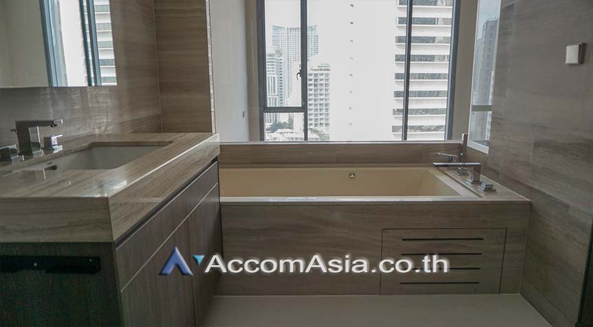 9  2 br Condominium For Rent in Sukhumvit ,Bangkok BTS Nana at Q1 Sukhumvit AA26854