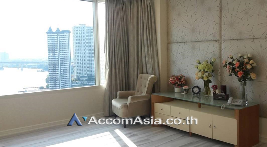  2  3 br Condominium For Sale in Charoen Nakhon ,Bangkok BTS Krung Thon Buri at WaterMark Chaophraya River AA26918