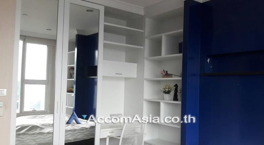 7  3 br Condominium For Sale in Charoen Nakhon ,Bangkok BTS Krung Thon Buri at WaterMark Chaophraya River AA26918