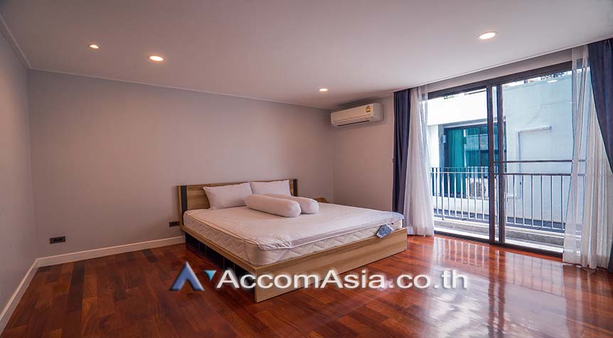 14  6 br House For Rent in Sukhumvit ,Bangkok BTS Phrom Phong AA26926
