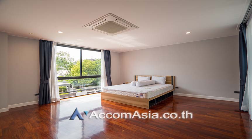 16  6 br House For Rent in Sukhumvit ,Bangkok BTS Phrom Phong AA26926