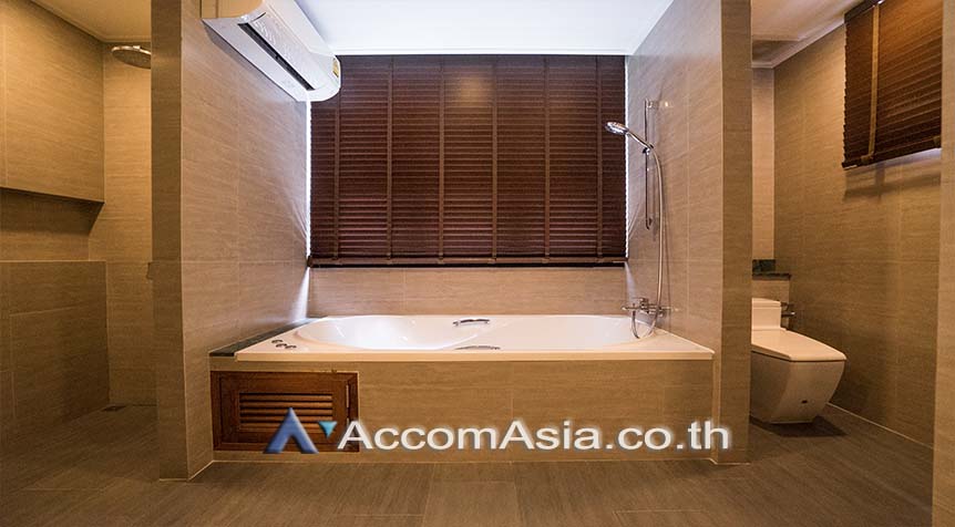 17  6 br House For Rent in Sukhumvit ,Bangkok BTS Phrom Phong AA26926