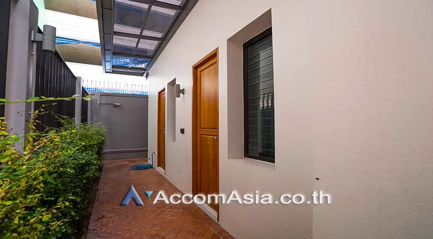 24  6 br House for rent and sale in Sukhumvit ,Bangkok BTS Phrom Phong AA26926