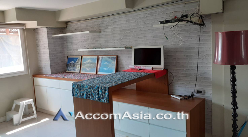  1  3 br Shophouse for rent and sale in Sathorn ,Bangkok  AA26937