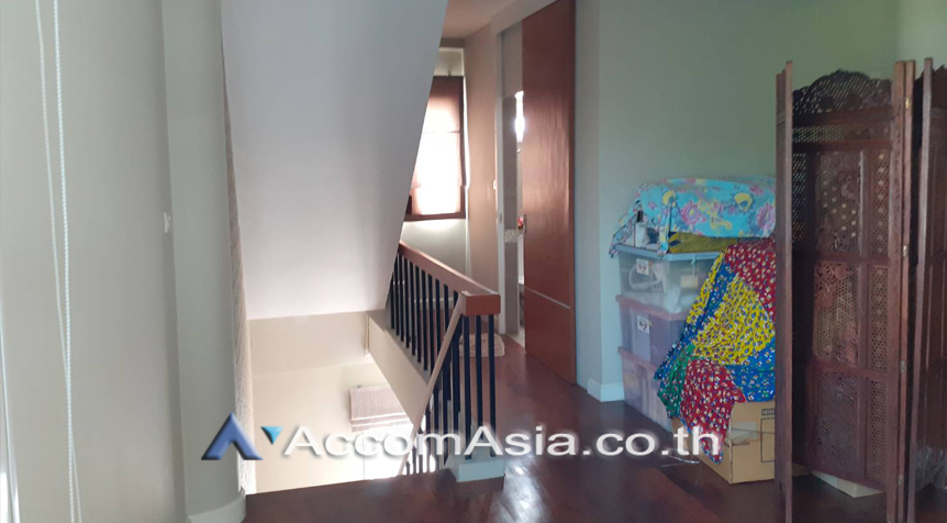 6  3 br Shophouse for rent and sale in Sathorn ,Bangkok  AA26937