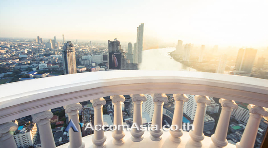 9  2 br Condominium For Rent in Silom ,Bangkok BTS Surasak at Nusa State Tower AA26978