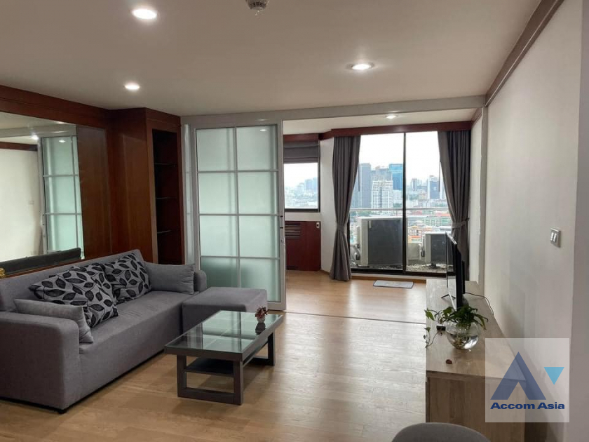unitSupalai Place (Tower A) : Front Condominium
