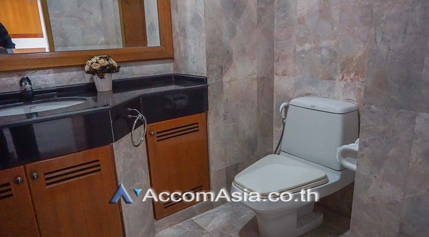 8  5 br Apartment For Rent in Sukhumvit ,Bangkok BTS Asok - MRT Sukhumvit at A Classic Style AA26992