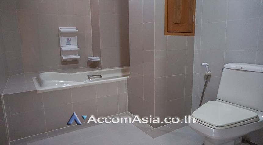 10  5 br Apartment For Rent in Sukhumvit ,Bangkok BTS Asok - MRT Sukhumvit at A Classic Style AA26992
