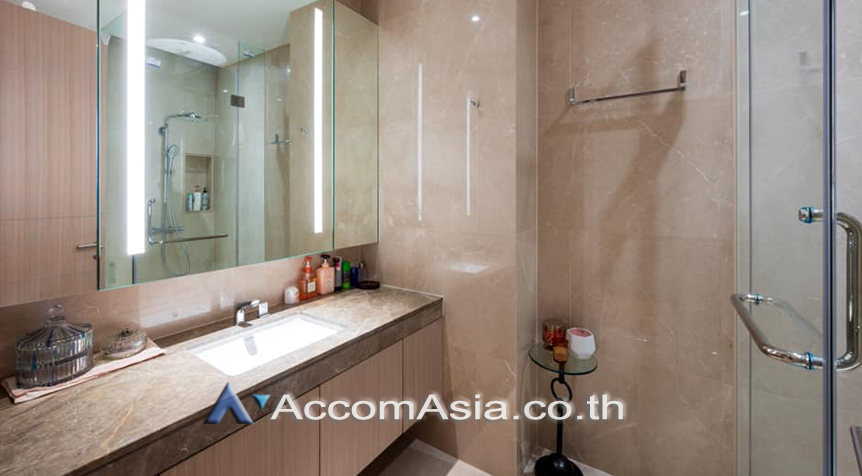 7  1 br Condominium For Rent in Charoen Nakhon ,Bangkok BTS Krung Thon Buri at Magnolias Waterfront Residences AA26999