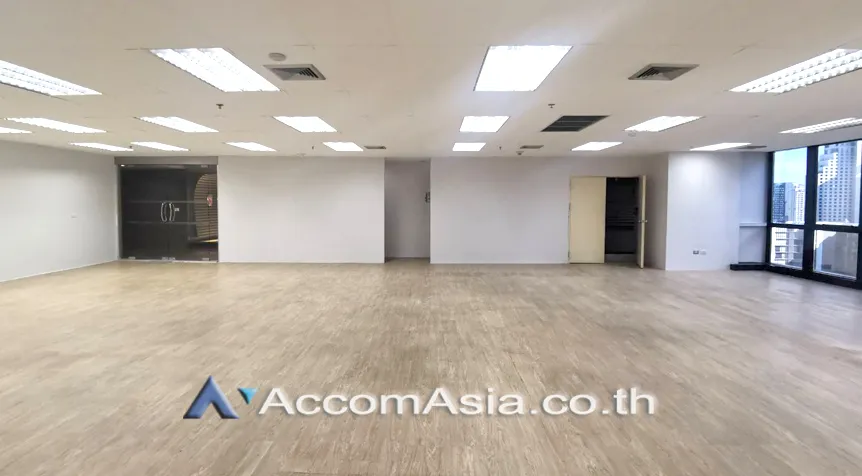 unit Office space For Rent in Sukhumvit, Bangkok  near MRT Sukhumvit - BTS Asok (AA27020)