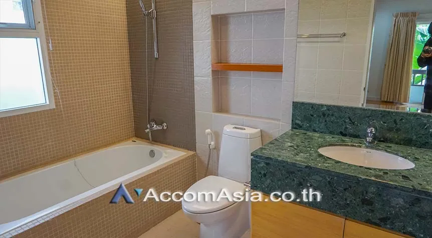 19  4 br House For Rent in Sukhumvit ,Bangkok BTS Thong Lo at Privacy and Peaceful AA27048