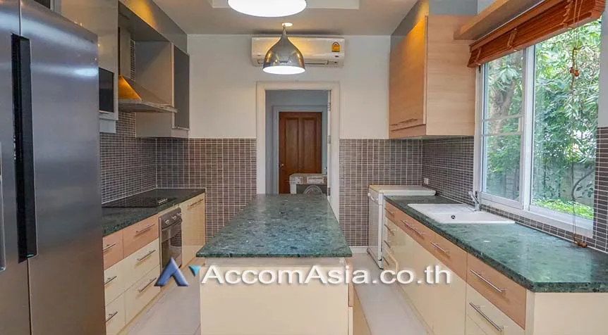 8  4 br House for rent and sale in Sukhumvit ,Bangkok BTS Thong Lo at Privacy and Peaceful AA27048