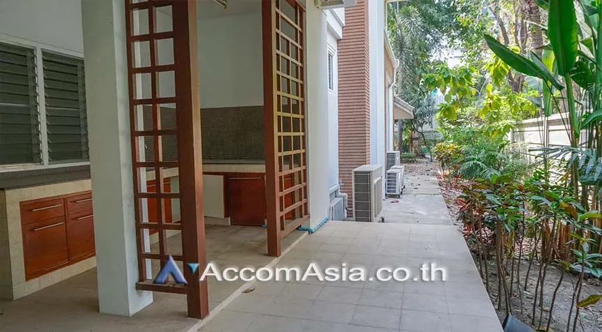 10  4 br House for rent and sale in Sukhumvit ,Bangkok BTS Thong Lo at Privacy and Peaceful AA27048