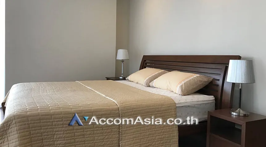 unit 2 Bedrooms  Condominium For Rent in Sukhumvit, Bangkok  near BTS Phra khanong (AA27052)