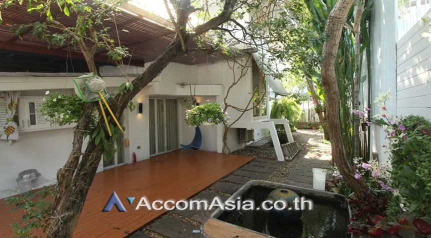  1  2 br House for rent and sale in Sathorn ,Bangkok BTS Chong Nonsi AA27071