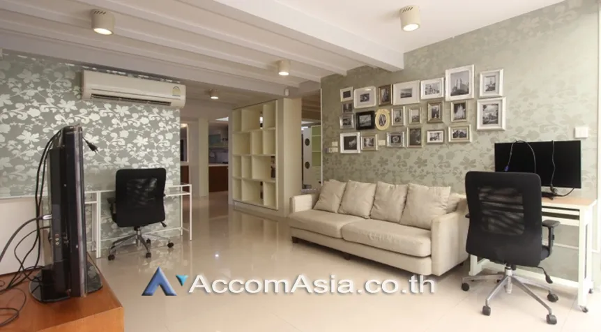 5  2 br House for rent and sale in Sathorn ,Bangkok BTS Chong Nonsi AA27071