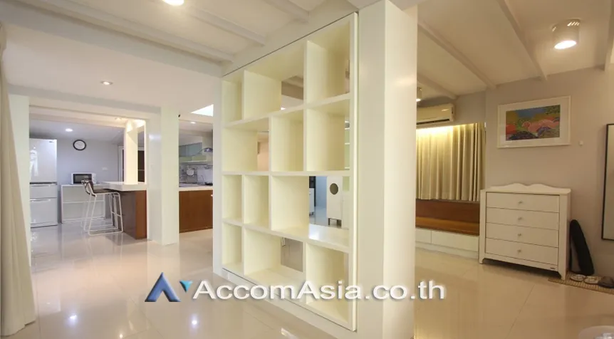 6  2 br House For Rent in Sathorn ,Bangkok BTS Chong Nonsi AA27071