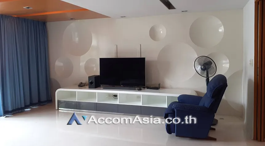  1  2 br Condominium For Rent in Ploenchit ,Bangkok BTS Chitlom at Somkid Gardens AA27077