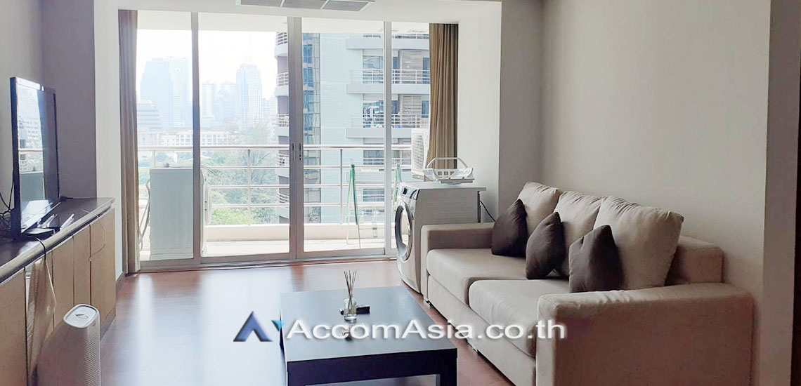  2  1 br Condominium For Rent in Ploenchit ,Bangkok BTS Ratchadamri at Baan Somthavil Ratchadamri AA27083