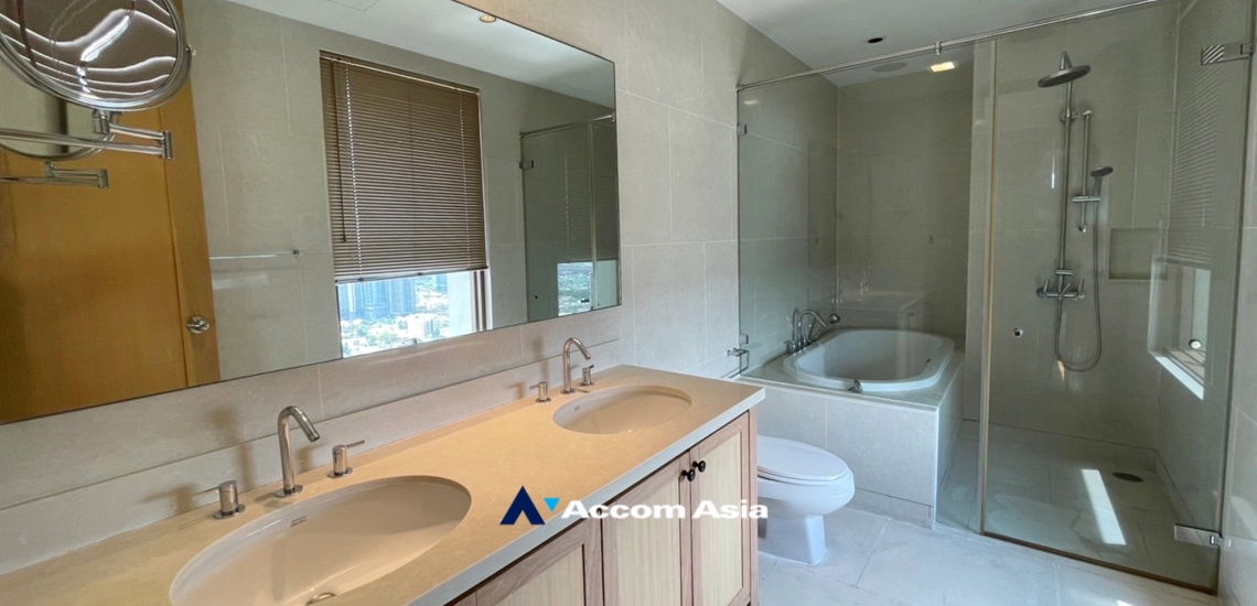 6  2 br Condominium For Rent in Sukhumvit ,Bangkok BTS Phrom Phong at The Emporio Place AA27101
