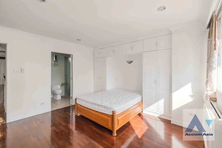 8  3 br Condominium For Rent in Sukhumvit ,Bangkok BTS Phrom Phong at D.S. Tower 1 AA27103