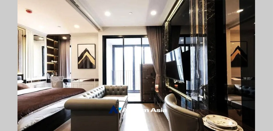 unit 1 Bedroom  Condominium For Rent in Silom, Bangkok  near MRT Sam Yan (AA27120)