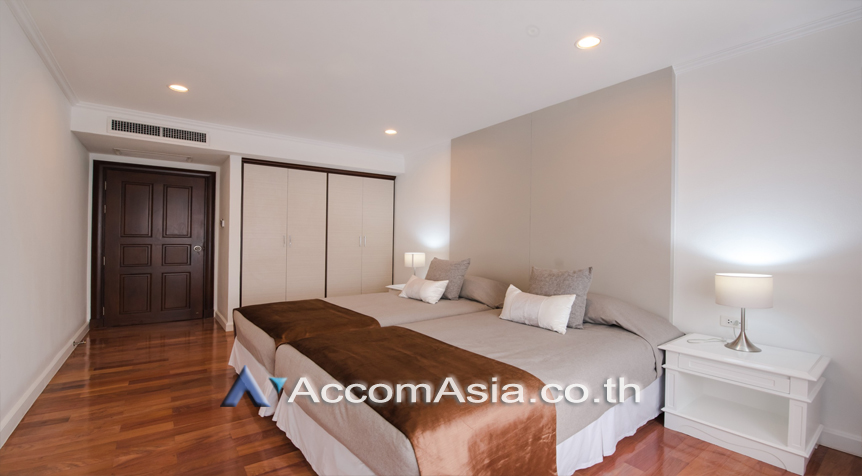 5  3 br Apartment For Rent in Sukhumvit ,Bangkok MRT Sukhumvit - BTS Asok at Warm Family Atmosphere AA27136