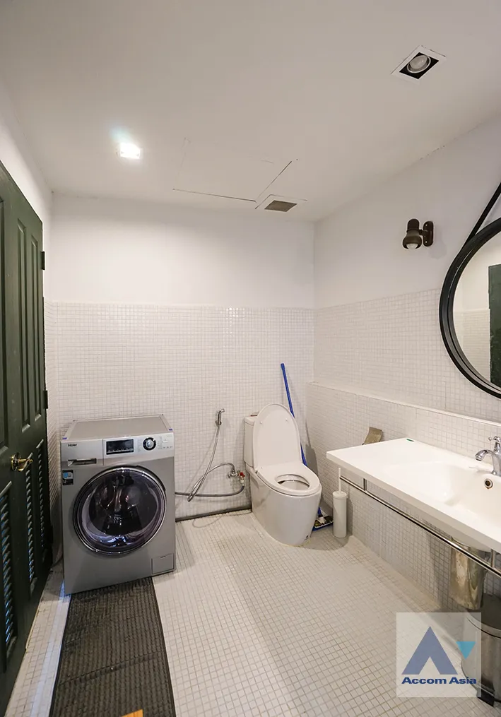 10  2 br Condominium for rent and sale in Charoen Nakhon ,Bangkok BTS Krung Thon Buri at Baan Sathorn Chaophraya AA27137